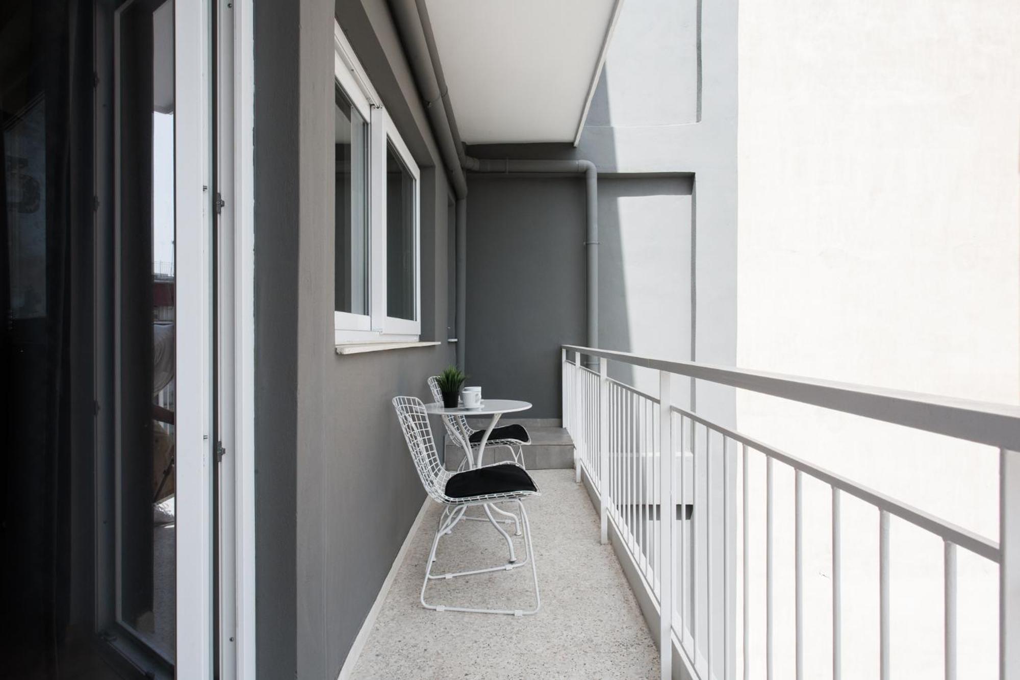 Wyz Attiki Aparthotel Atenas Habitación foto
